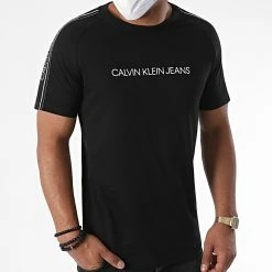 Meilleur prix 💯 Tee 👕 Shirt A Bandes Logo Tape Shoulder 5983 Noir de Calvin Klein 😀 -Calvin Klein Soldes Magasin calvin klein 227174 J30J315983 BAE 20200731T142538 03