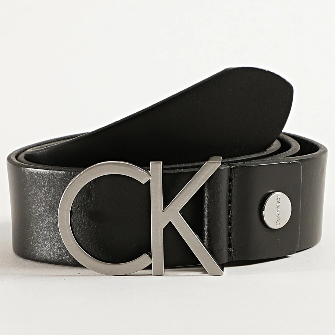 Les meilleures critiques de 🎉 Ceinture Adjustable Logo 2141 Noir de Calvin Klein ❤️ 1 Les meilleures critiques de 🎉 Ceinture Adjustable Logo 2141 Noir de Calvin Klein ❤️