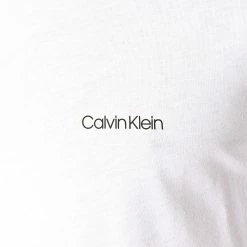 Offres 🥰 Tee 👕 Shirt Logo 4062 Blanc de Calvin Klein 😍 5 Offres 🥰 Tee 👕 Shirt Logo 4062 Blanc de Calvin Klein 😍 -Calvin Klein Soldes Magasin calvin klein 238015 K10K104062 117 20201111T134214 02