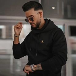 Promo 😍 Sweat Capuche 9789 Noir Doré de Calvin Klein ✔️ -Calvin Klein Soldes Magasin calvin klein 255977 FAB J30J319789 BEH 20210416T124329 03