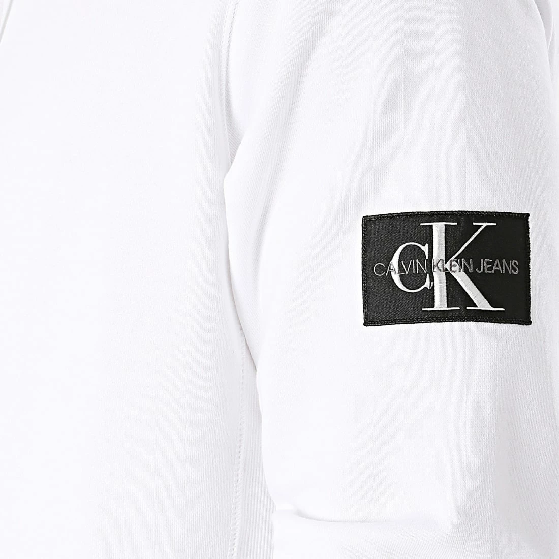 Nouveau 👍 Sweat Capuche Monogram Sleeve Badge 4036 Blanc de Calvin Klein 🌟 2 Nouveau 👍 Sweat Capuche Monogram Sleeve Badge 4036 Blanc de Calvin Klein 🌟 – Image 2