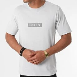 Acheter 🤩 Tee 👚 Shirt De Sport Réfléchissant PW GMS1K142 Gris de Calvin Klein 🥰 -Calvin Klein Soldes Magasin calvin klein 266138 GMS1K142 004 20210615T142550 03