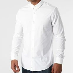 Remise 🛒 Chemise Manches Longues CK Chest Logo 9065 Blanc de Calvin Klein ⌛