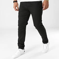 Le moins cher 💯 Pantalon Chino 7669 Noir de Calvin Klein 🎉