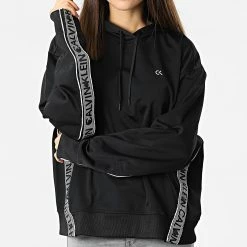 Top 10 🎉 Sweat Crewneck Femme GMF1W305 Noir de Calvin Klein 😀