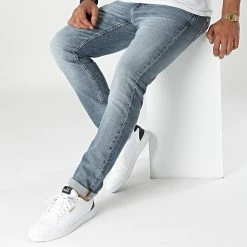Meilleure vente 👍 Jean Slim 9015 Bleu Denim de Calvin Klein 🎁 6 Meilleure vente 👍 Jean Slim 9015 Bleu Denim de Calvin Klein 🎁 -Calvin Klein Soldes Magasin calvin klein 282249 J30J319015 1A4 20210913T152155 03