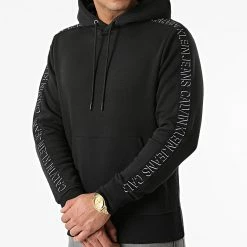Meilleure vente ✔️ Sweat Capuche A Bandes 8809 Noir de Calvin Klein 🥰