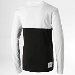 Meilleure vente ❤️ Tee 👚 Shirt Manches Longues Enfant Colour Block 1229 Blanc Noir de Calvin Klein 🛒 -Calvin Klein Soldes Magasin calvin klein 290862 IB0IB01229 BEH 20211122T104502 04