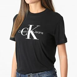 Bon marché 🤩 Tee 👕 Shirt Femme Core Monogram 9142 Noir de Calvin Klein 💯 -Calvin Klein Soldes Magasin calvin klein 291316 J20J219142 BEH 20211122T085659 03