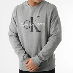Coupon ✨ Sweat Crewneck Core Monogram 0933 Gris Chiné de Calvin Klein ✔️ -Calvin Klein Soldes Magasin calvin klein 291327 J30J320933 P2D 20211118T142930 03