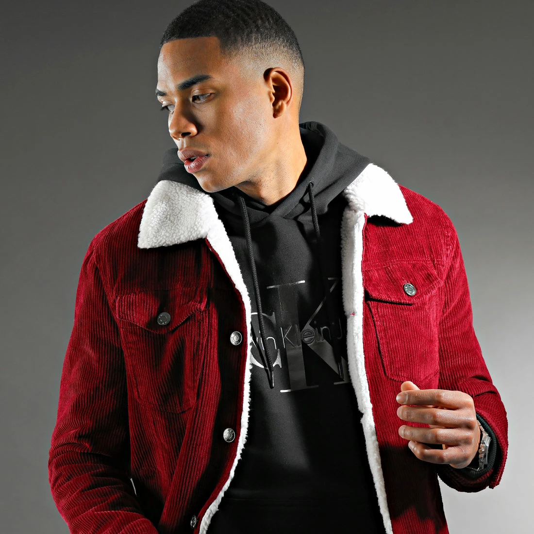 Meilleure affaire 😍 Sweat Capuche 0805 Noir Argenté de Calvin Klein ✨ 4 Meilleure affaire 😍 Sweat Capuche 0805 Noir Argenté de Calvin Klein ✨ – Image 4