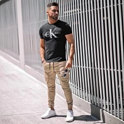 Top 10 😉 Tee 👕 Shirt 0806 Noir Argenté de Calvin Klein 🛒 -Calvin Klein Soldes Magasin calvin klein 292687 J30J320806 0GN 20220511T103632 05