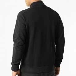 Budget ✨ Sweat A Col Zippé 9695 Noir de Calvin Klein 🎁 7 Budget ✨ Sweat A Col Zippé 9695 Noir de Calvin Klein 🎁 -Calvin Klein Soldes Magasin calvin klein 293050 J30J319695 BEH 20211129T093352 04