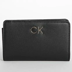 Calvin Klein Soldes Magasin 19 Sortie 😀 Portefeuille Femme Re-Lock Billfold French Wallet 8992 Noir de Calvin Klein 🌟