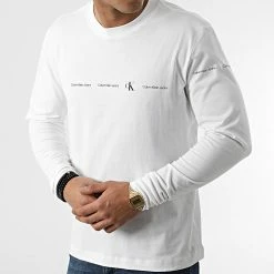 Acheter 😉 Tee 👚 Shirt A Manches Longues 9897 Blanc de Calvin Klein 😉 -Calvin Klein Soldes Magasin calvin klein 293267 J30J319897 YAF 20211203T160220 03