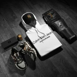 Vente flash 💯 Sweat Capuche 9930 Blanc de Calvin Klein 🔥 -Calvin Klein Soldes Magasin calvin klein 293270 J30J319930 YAF 20211207T134936 05