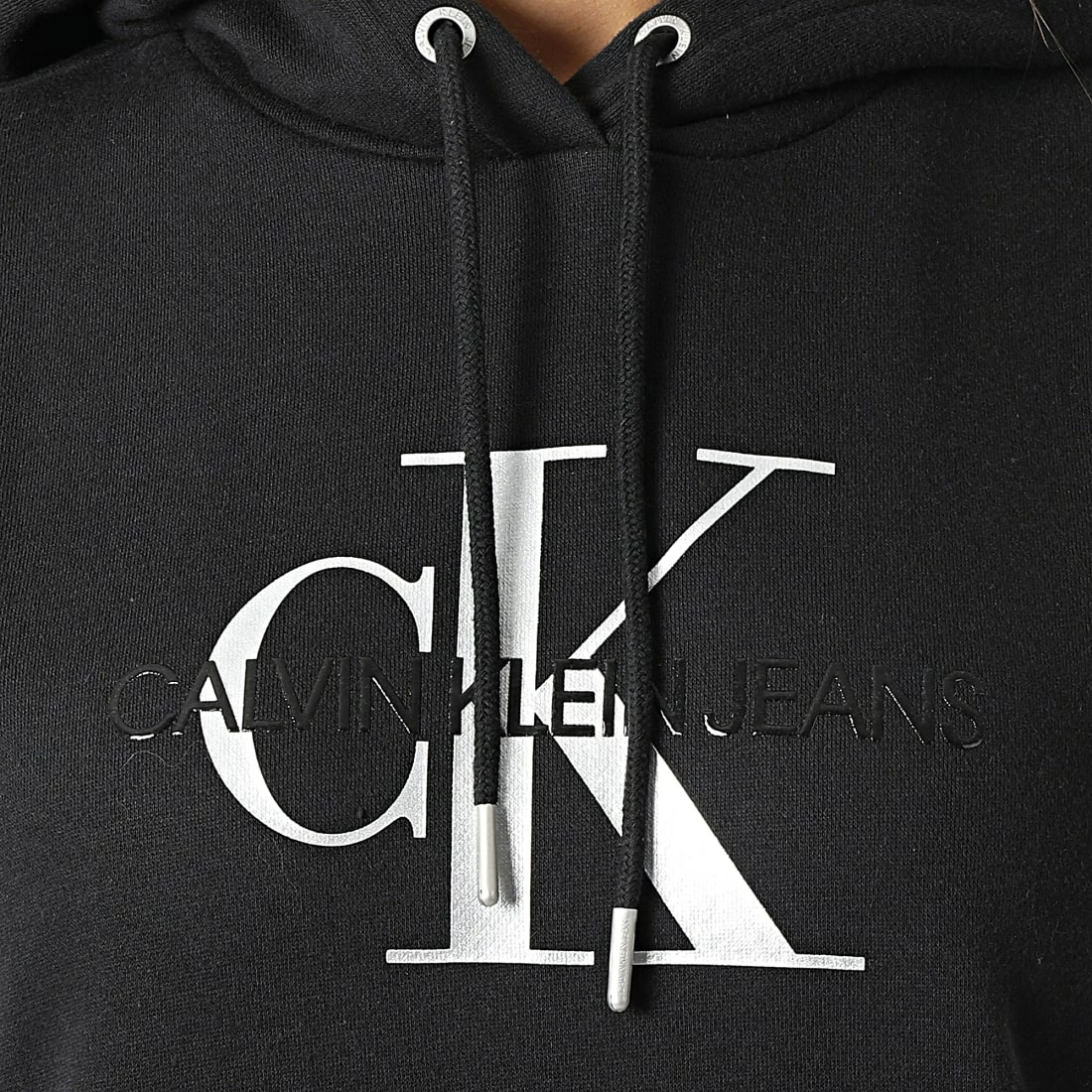 Budget 😍 Robe Sweat Capuche Femme Glossy Monogram 7424 Noir Argenté de Calvin Klein 🔥 2 Budget 😍 Robe Sweat Capuche Femme Glossy Monogram 7424 Noir Argenté de Calvin Klein 🔥 – Image 2