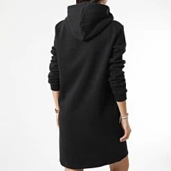 Budget 😍 Robe Sweat Capuche Femme Glossy Monogram 7424 Noir Argenté de Calvin Klein 🔥 7 Budget 😍 Robe Sweat Capuche Femme Glossy Monogram 7424 Noir Argenté de Calvin Klein 🔥 -Calvin Klein Soldes Magasin calvin klein 293444 J20J217424 BEH 20211217T155122 04