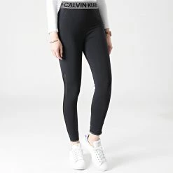 Promo ✔️ Legging Femme GWF1L602 Noir de Calvin Klein 😉 -Calvin Klein Soldes Magasin calvin klein 293908 GWF1L602 001 20211209T155255 03