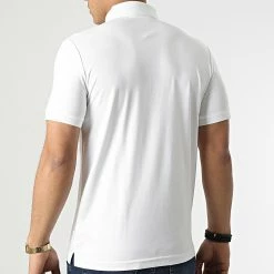 De gros 🌟 Polo Manches Courtes Liquid Touch Slim 7090 Blanc de Calvin Klein 🥰 -Calvin Klein Soldes Magasin calvin klein 295532 K10K107090 YAF 20211217T151648 04