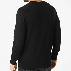 Les meilleures critiques de 👍 Pull Superior Wool Crew Neck 2727 Noir de Calvin Klein 😍 7 Les meilleures critiques de 👍 Pull Superior Wool Crew Neck 2727 Noir de Calvin Klein 😍 -Calvin Klein Soldes Magasin calvin klein 295721 K10K102727 BEH 20211220T161850 04