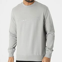 Offres 🎉 Sweat Crewneck Matt Shine Split Logo 8029 Gris de Calvin Klein 😀