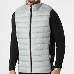 Acheter 🔔 Doudoune Sans Manches Recycled Side Logo 8292 Gris de Calvin Klein 😉