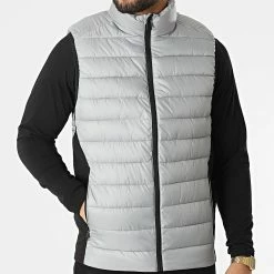 Acheter 🔔 Doudoune Sans Manches Recycled Side Logo 8292 Gris de Calvin Klein 😉 -Calvin Klein Soldes Magasin calvin klein 295818 K10K108292 PTA 20211220T162619 03