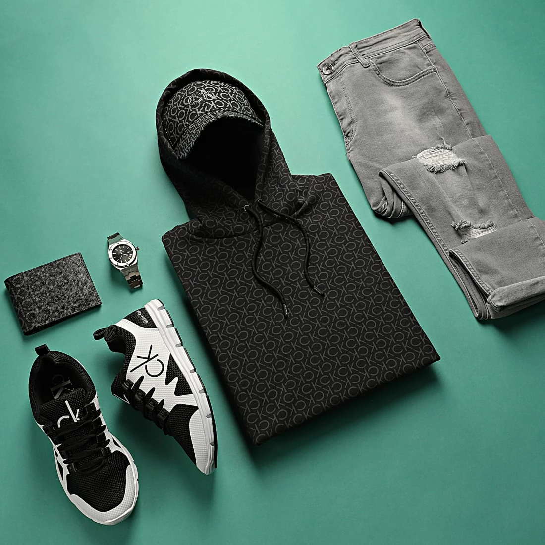 Promo 😀 Sweat Capuche Comfort Allover Logo 8448 Noir de Calvin Klein 💯 5 Promo 😀 Sweat Capuche Comfort Allover Logo 8448 Noir de Calvin Klein 💯 – Image 5