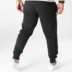 Offres 🧨 Pantalon Jogging 9775 Noir de Calvin Klein 😀 -Calvin Klein Soldes Magasin calvin klein 296694 J30J319775 BEH 20211230T161957 04