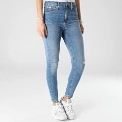 Vente flash ❤️ Jean Super Skinny Femme 7873 Bleu Denim de Calvin Klein 🔔 -Calvin Klein Soldes Magasin calvin klein 297680 J20J217873 1A4 20220107T161801 03