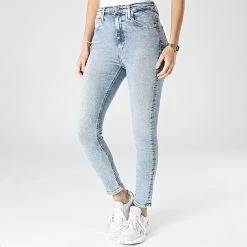 Meilleur prix 👍 Jean Skinny Femme 7877 Bleu Wash de Calvin Klein 😍
