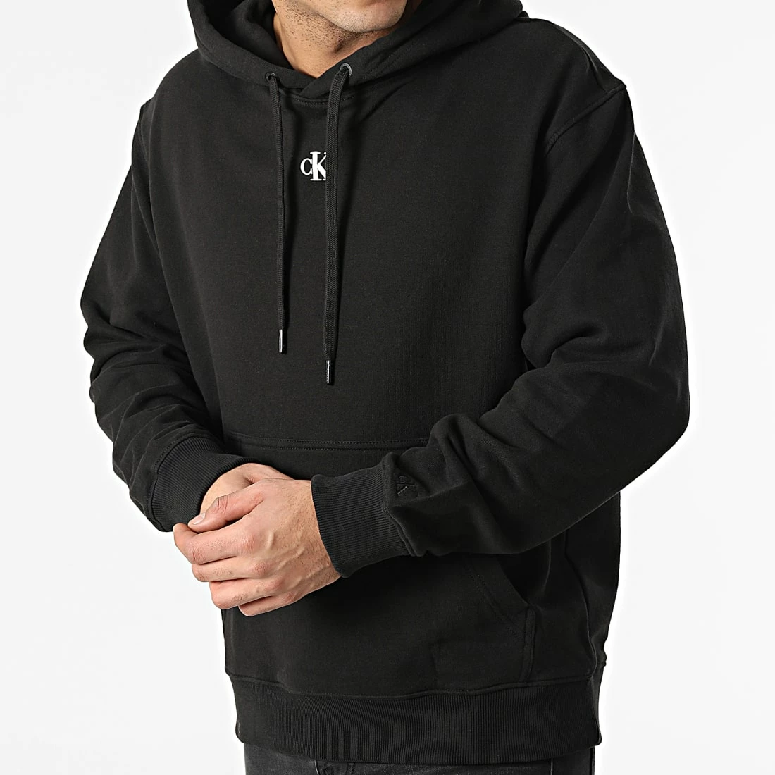 Les meilleures critiques de ⭐ Sweat Capuche Cut Off Two Tone Monogram 9705 Noir de Calvin Klein 👍 3 Les meilleures critiques de ⭐ Sweat Capuche Cut Off Two Tone Monogram 9705 Noir de Calvin Klein 👍 – Image 3