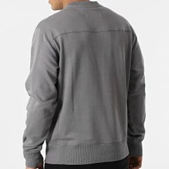 Nouveau 🤩 Sweat Crewneck Monogram Logo 9699 Gris de Calvin Klein 💯 7 Nouveau 🤩 Sweat Crewneck Monogram Logo 9699 Gris de Calvin Klein 💯 -Calvin Klein Soldes Magasin calvin klein 298207 J30J319699 PTP 20220117T161802 04