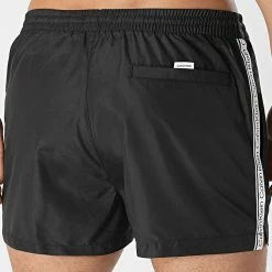 Les meilleures critiques de ✨ Short De Bain A Bandes 0699 Noir de Calvin Klein ⌛ -Calvin Klein Soldes Magasin calvin klein 298613 KM0KM00699 BEH 20220329T081804 03
