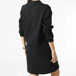 Le moins cher 🛒 Robe Sweat Crewneck Femme Shrunken Institutional 7696 Noir de Calvin Klein 😉 -Calvin Klein Soldes Magasin calvin klein 298706 J20J217696 BEH 20220201T161346 04