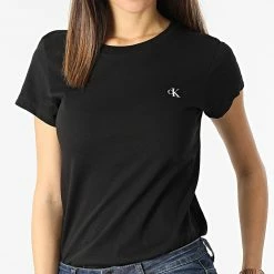 Meilleure affaire 🔔 Lot De 2 Tee 👕 Shirt Femme 5777 Blanc Noir de Calvin Klein 🎁 -Calvin Klein Soldes Magasin calvin klein 299313 J20J215777 0K4 20220201T154540 03