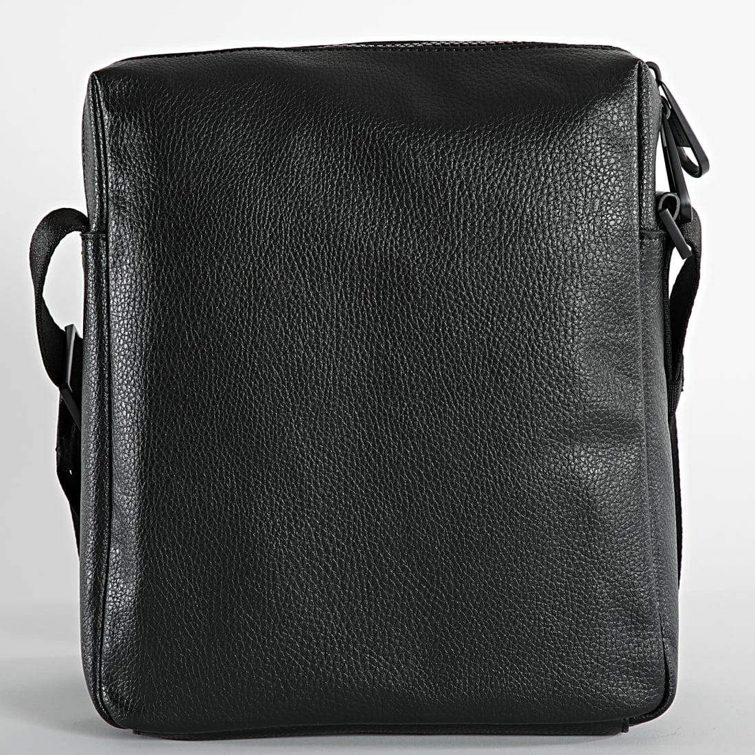 Sortie 🔥 Sacoche Must Reporter 8690 Noir de Calvin Klein 🎁 4 Sortie 🔥 Sacoche Must Reporter 8690 Noir de Calvin Klein 🎁 – Image 4