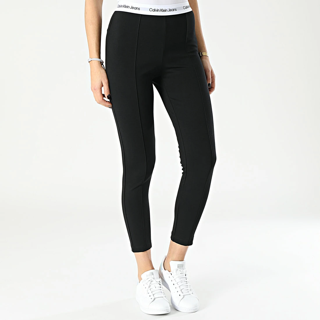 De gros 🥰 Legging Femme Contrast Tape Milano 8041 Noir de Calvin Klein 💯 3 De gros 🥰 Legging Femme Contrast Tape Milano 8041 Noir de Calvin Klein 💯 – Image 3