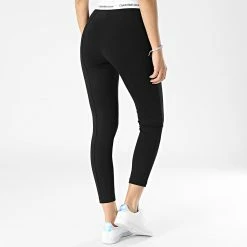 De gros 🥰 Legging Femme Contrast Tape Milano 8041 Noir de Calvin Klein 💯 7 De gros 🥰 Legging Femme Contrast Tape Milano 8041 Noir de Calvin Klein 💯 -Calvin Klein Soldes Magasin calvin klein 299332 J20J218041 BEH 20220125T155603 04
