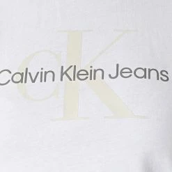 Acheter 🎁 Tee 👚 Shirt Femme Crop Seasonal Monogram 8852 Blanc de Calvin Klein 🥰 -Calvin Klein Soldes Magasin calvin klein 299371 J20J218852 YAF 20220121T162910 04