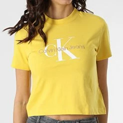 Sortie 👏 Tee 👕 Shirt Femme Crop 8852 Jaune de Calvin Klein 🎁 6 Sortie 👏 Tee 👕 Shirt Femme Crop 8852 Jaune de Calvin Klein 🎁 -Calvin Klein Soldes Magasin calvin klein 299372 J20J218852 ZCU 20220124T163148 03
