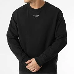 Offres 🧨 Sweat Crewneck Stacked Logo 0044 Noir de Calvin Klein ⌛ -Calvin Klein Soldes Magasin calvin klein 299674 J30J320044 BEH 20220201T145101 03