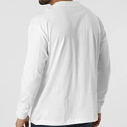 Grosses soldes 👍 Tee 👚 Shirt Manches Longues Poche Seasonal Insitutional 0206 Blanc de Calvin Klein 🌟 -Calvin Klein Soldes Magasin calvin klein 300014 J30J320206 YAF 20220126T161007 04