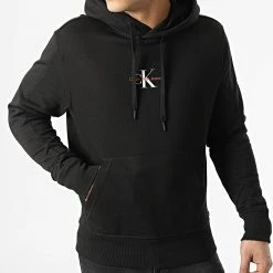 Coupon 🛒 Sweat Capuche Monogram Logo 9698 Noir de Calvin Klein ❤️ -Calvin Klein Soldes Magasin calvin klein 301430 J30J319698 0GK 20220208T162959 03