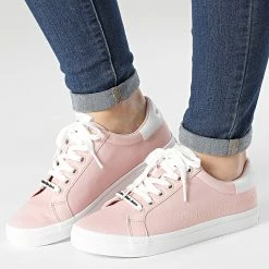 Coupon 🤩 Baskets Femme Low Profile Lace Up 0057 Pale Conch Shell de Calvin Klein 🛒