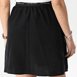 Bon marché 🌟 Jupe Femme 8193 Noir de Calvin Klein 🥰 -Calvin Klein Soldes Magasin calvin klein 303760 J20J218193 BEH 20220214T161459 04