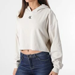Nouveau ⌛ Sweat Capuche Femme Crop 8697 Beige de Calvin Klein 😍 -Calvin Klein Soldes Magasin calvin klein 304171 J20J218697 ACF 20220223T152920 03