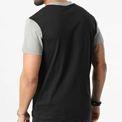 Promo 🛒 Tee 👕 Shirt 0184 Noir Gris Blanc de Calvin Klein 😍 -Calvin Klein Soldes Magasin calvin klein 304362 J30J320184 BEH 20220224T163519 04
