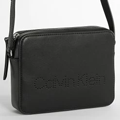 De gros 👏 Sac A Main Femme Set Camera Bag 9123 Noir de Calvin Klein 🧨